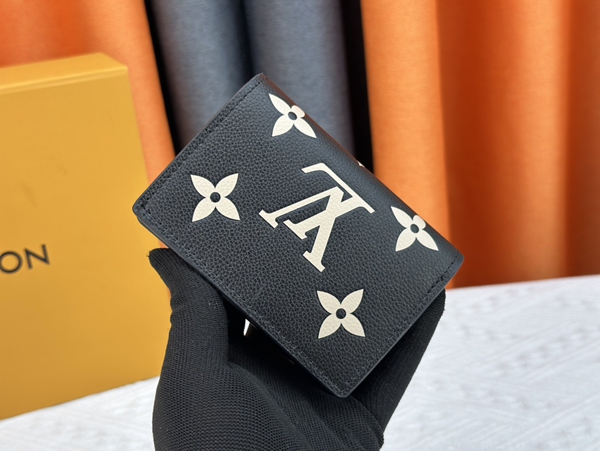 LVコピーウォレット背面デザイン